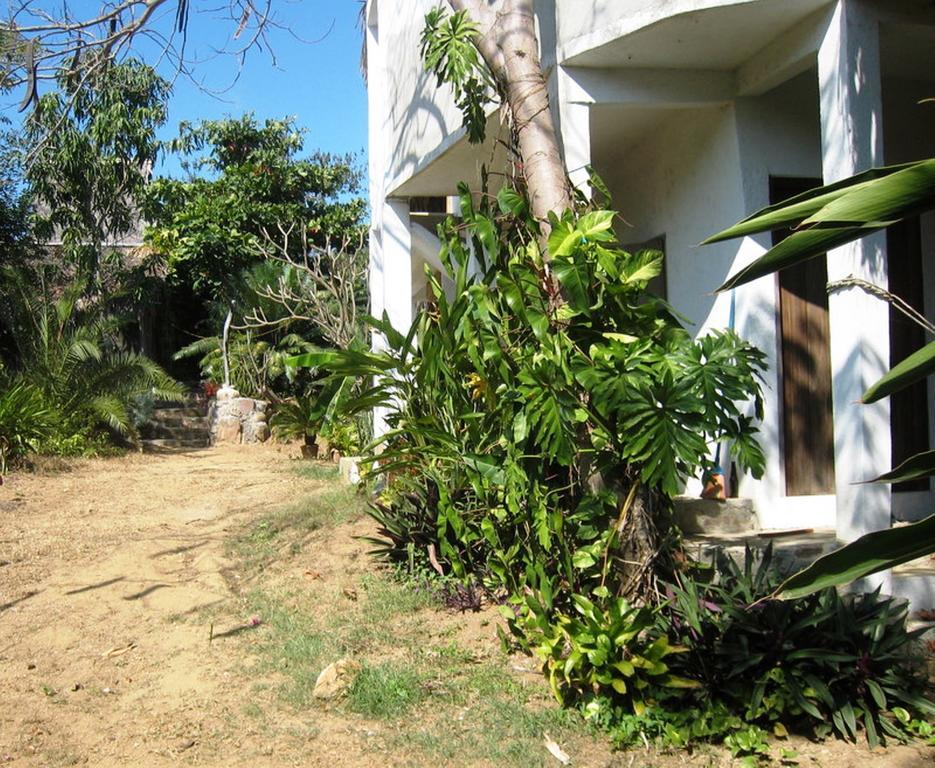 Los Metates Zipolite Exterior photo