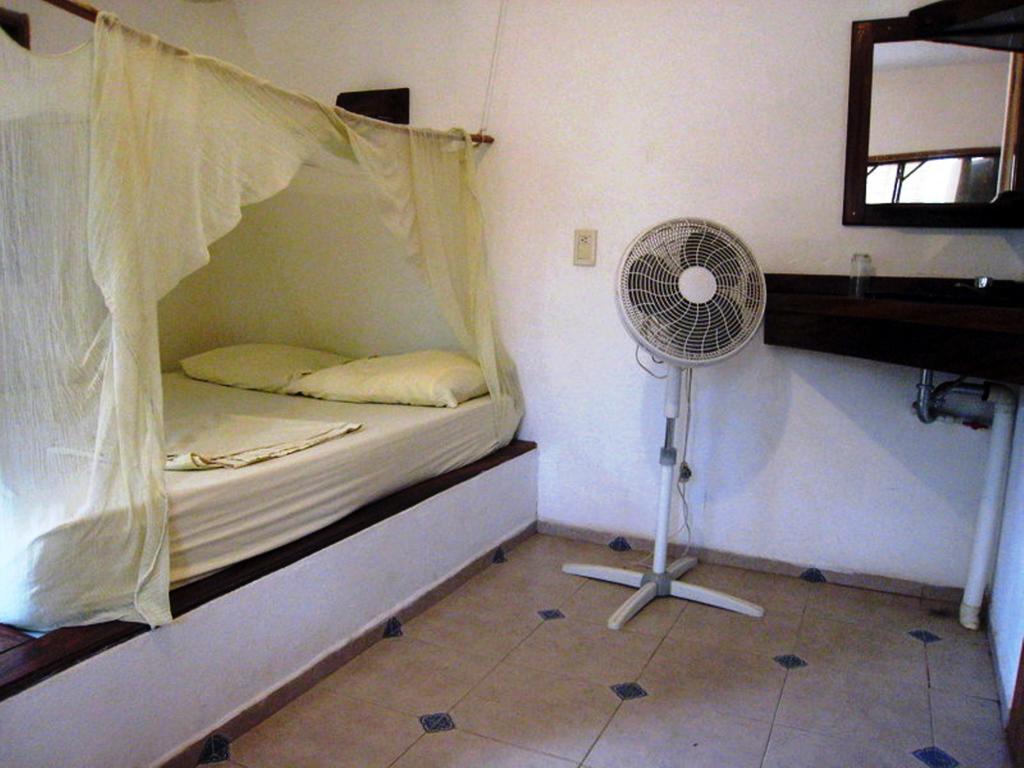 Los Metates Zipolite Room photo